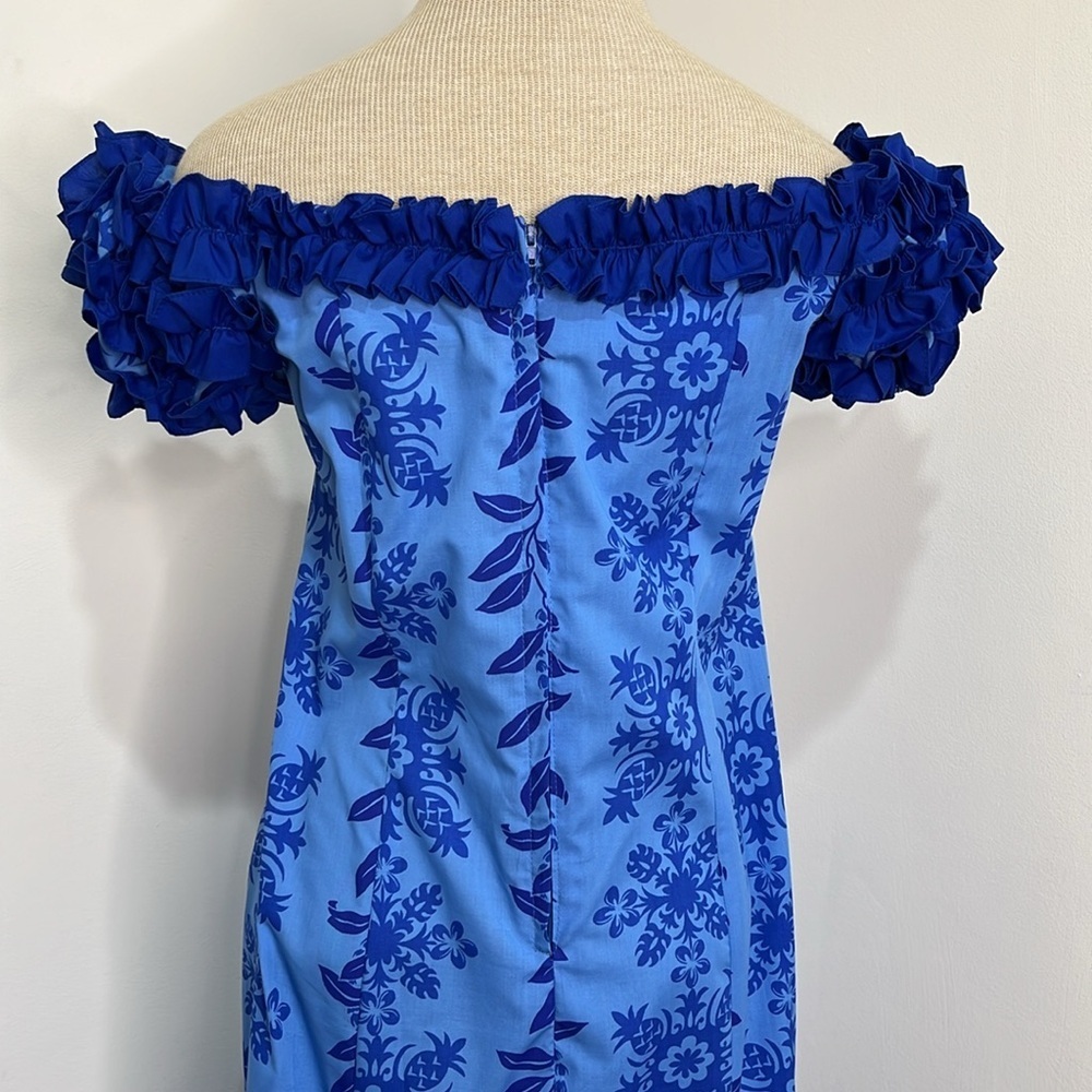 Elegant Blue Floral Maxi Dress - Picture 4 of 16